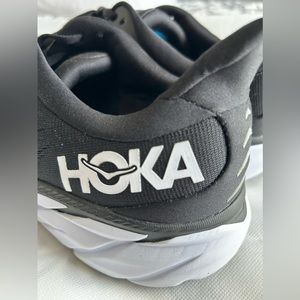 Hoka Mens Clifton 8 Black
